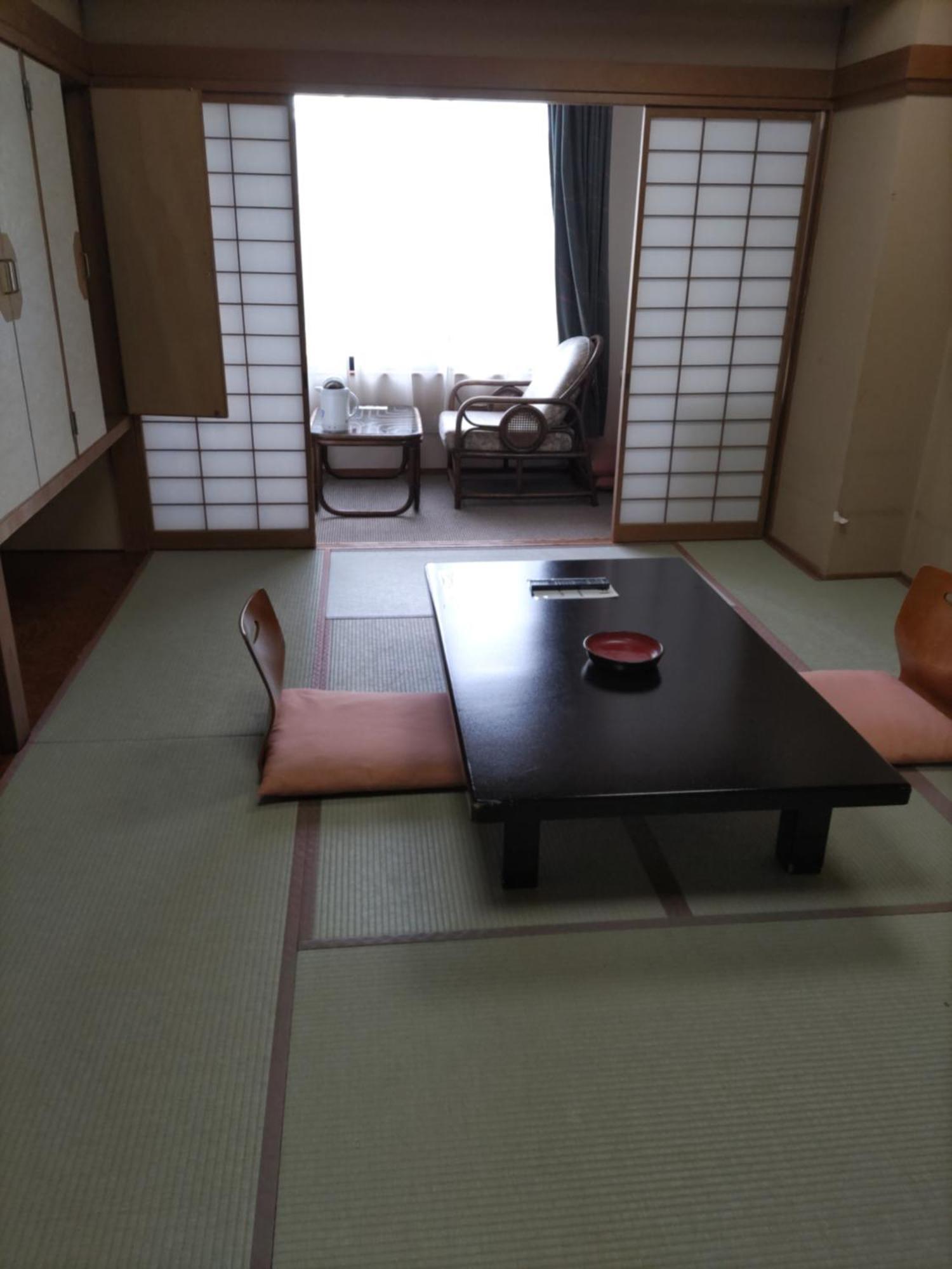 ホテル 甲斐路 笛吹市 エクステリア 写真