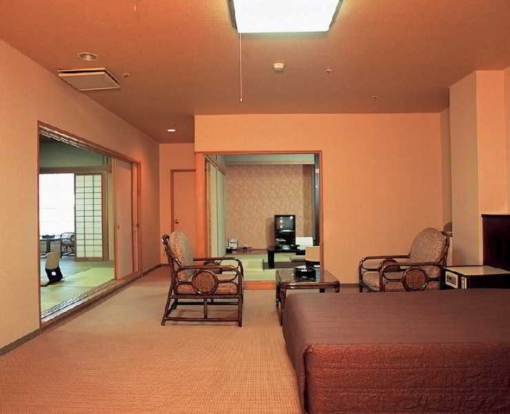 ホテル 甲斐路 笛吹市 エクステリア 写真